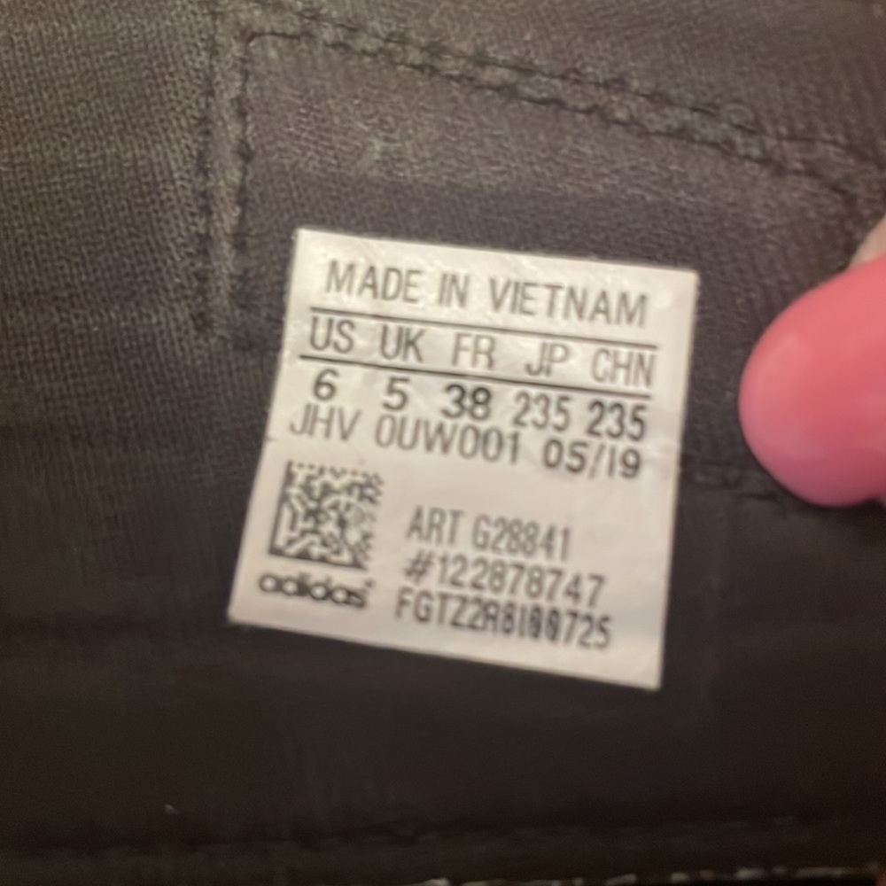 ADIDAS SLIDES - Picture 4 of 4